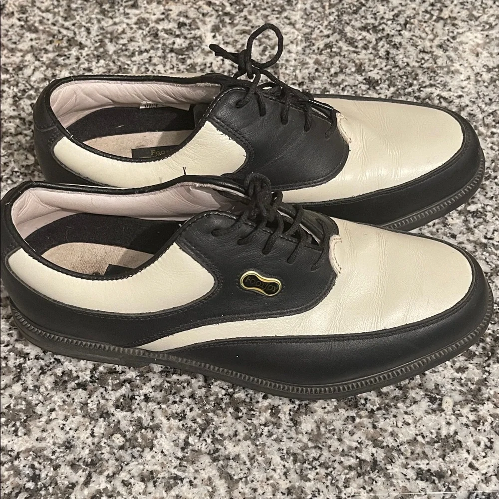 Vintage FootJoy Black and Cream Golf Shoes